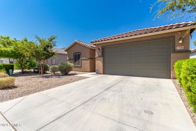 18346 N Desert Willow Drive, House other with 3 bedrooms, 2 bathrooms and null parking in Maricopa AZ | Image 1