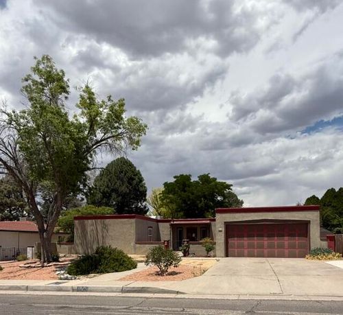 8217 Northridge Ave Ne, Albuquerque, NM, 87109-3018 | Card Image