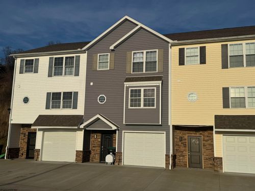 102-102 Northern Heights Drive, Clarksburg, WV, 26301-4644 | Card Image
