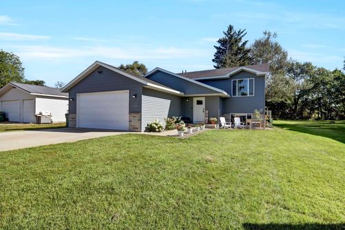 7710 Church St, Clear Lake, MN, 55319-4531 | Card Image