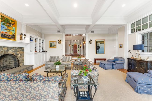 15 Courageous Cir, House other with 5 bedrooms, 5 bathrooms and 3 parking in Bristol RI | Image 6