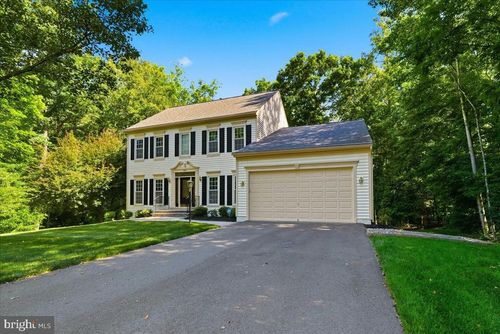 7818 Meadowgate Dr, MANASSAS, VA, 20112-4685 | Card Image