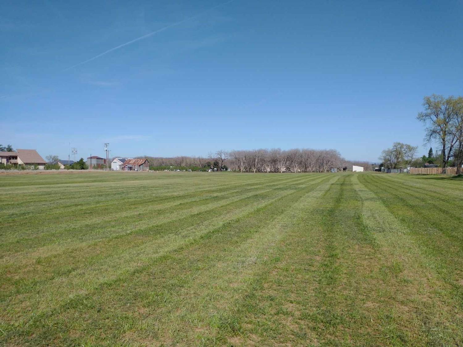 Land in Wheatland