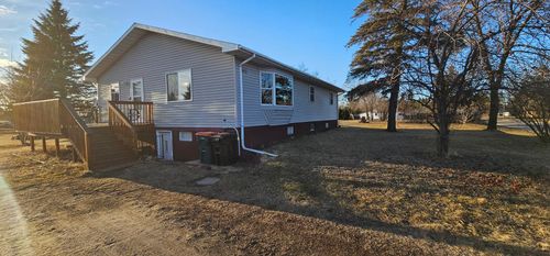 611 Long Prairie Rd Sw, Staples, MN, 56479-2820 | Card Image