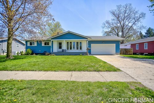 5570 Marlin Ave, Hudsonville, MI, 49426-1220 | Card Image