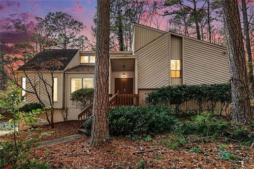 10780 Shagbark Trail, Roswell, GA, 30075 | Card Image