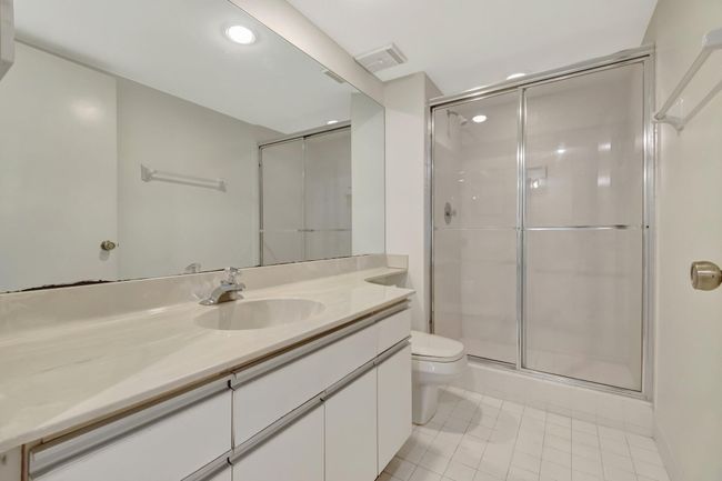 APT-1005 - 7509 Glendevon Ln, Condo with 2 bedrooms, 2 bathrooms and null parking in Delray Beach FL | Image 35