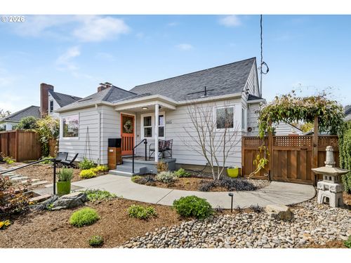 6615 Ne 26th Ave, Portland, OR, 97211-5909 | Card Image