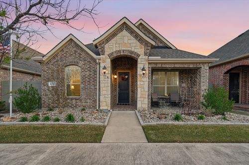 813 8th St, Argyle, TX, 76226-2162 | Card Image