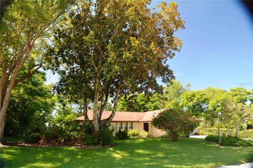 1509 Huntington St, DELTONA, FL, 32725-3870 | Card Image