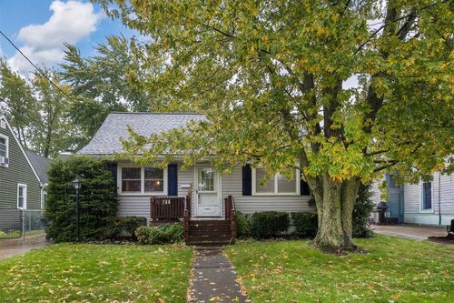 1557 40th St, Erie, PA, 16509-1103 | Card Image