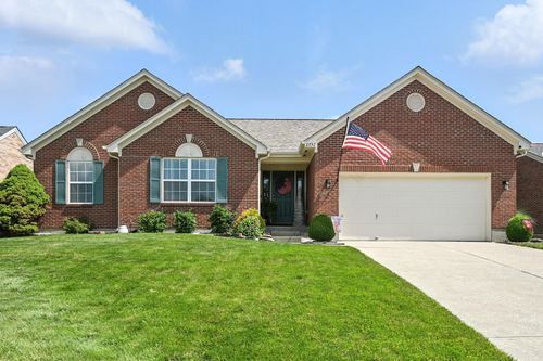 2732 Coachlight Ln, Burlington, KY, 41005-7783 | Card Image