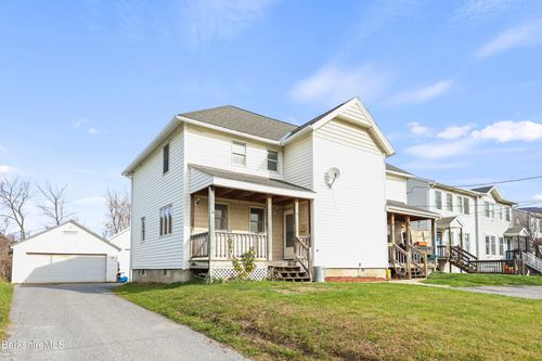 31-33 Apremont St, Adams, MA, 01220-1104 | Card Image