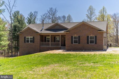 12741 Loy Wolfe Rd, Myersville, MD, 21773-9501 | Card Image