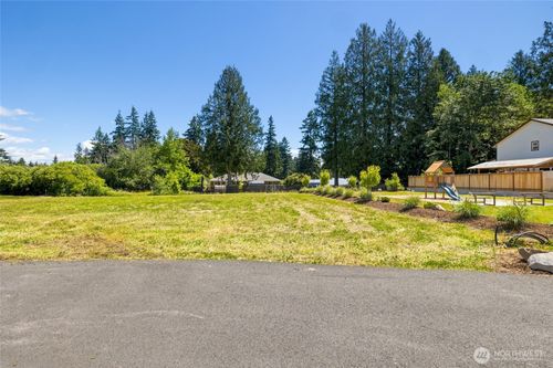 5 81st St Sw, Everett, WA, 98203-6374 | Card Image