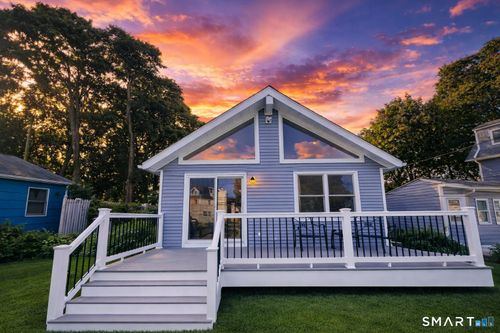 1088 E Broadway, Milford, CT, 06460-6415 | Card Image