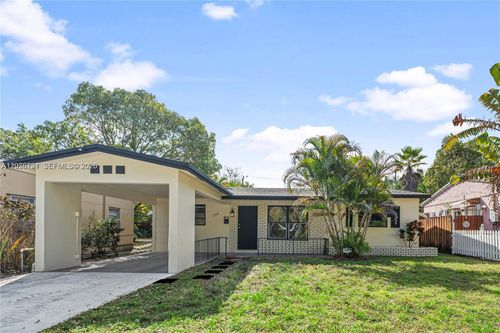 200-200 Se 19th St, Fort Lauderdale, FL, 33316-2838 | Card Image