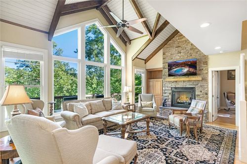 lg-n-163 Buffalo Springs Trl, Boone, NC, 28607-8338 | Card Image