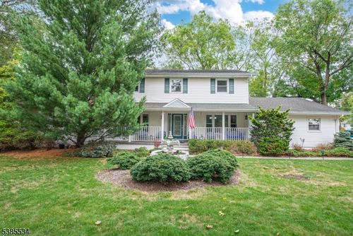 1 Ironwood Dr, Morris Plains, NJ, 07950-3311 | Card Image