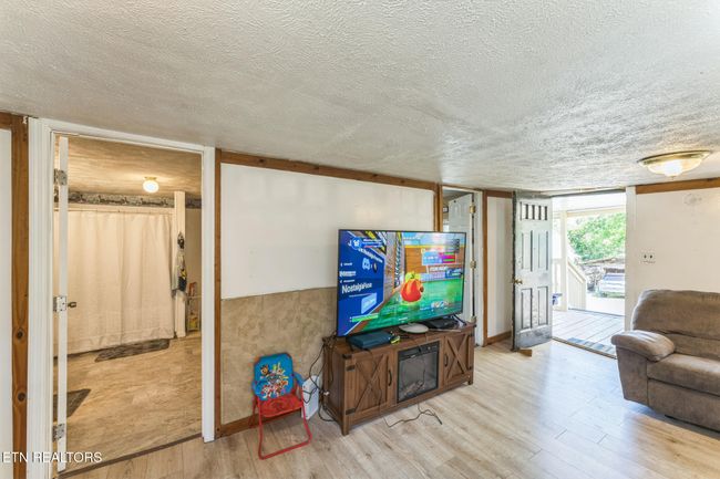 1810 Creason Dr, House other with 3 bedrooms, 2 bathrooms and null parking in Maryville TN | Image 13