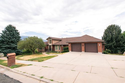 1063 E 5700 S, South Ogden, UT, 84405-4942 | Card Image