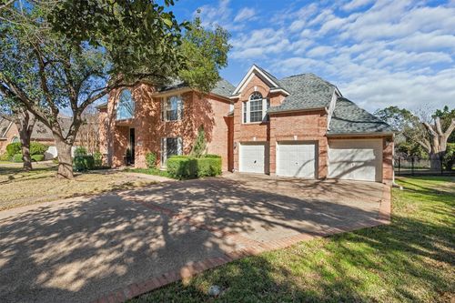 9288 Scenic Bluff Dr, Austin, TX, 78733-6023 | Card Image