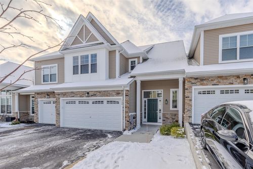308-308 Silver Timber Dr, Yaphank, NY, 11980-2070 | Card Image