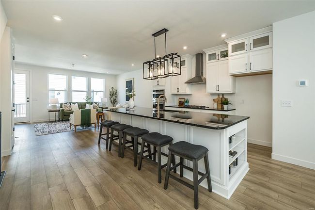 41-807 - 8908 Gateway Cir, House other with 3 bedrooms, 4 bathrooms and null parking in Saint Louis MO | Image 8