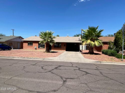 2736 W Lawrence Road W, Phoenix, AZ, 85017 | Card Image