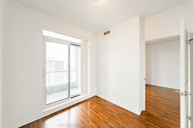 1802 - 30 Herons Hill Way, Condo with 2 bedrooms, 1 bathrooms and null parking in North York ON | Image 15