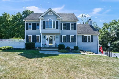 16 Heron Ln, Hopedale, MA, 01747-1444 | Card Image