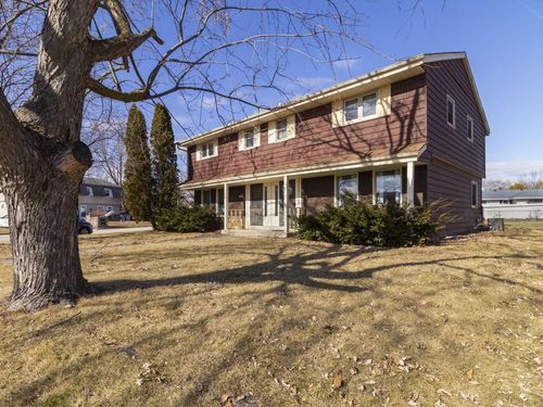 4436 S 90th Street, Greenfield, WI, 53228 | Card Image