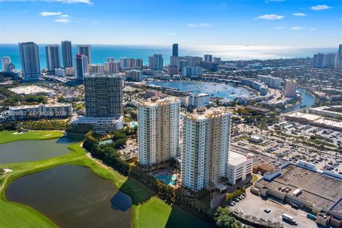 2104w-1745 E Hallandale Beach Blvd, Hallandale Beach, FL, 33009 | Card Image