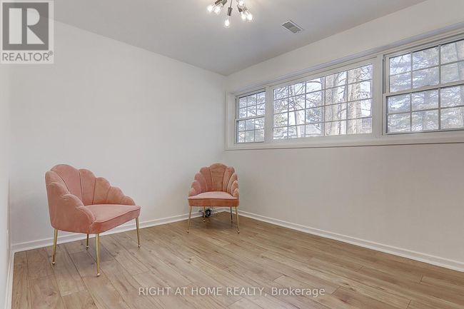 LOWER - 36 Bobmar Road, House other with 2 bedrooms, 1 bathrooms and 1 parking in Toronto (Highland Creek) ON | Image 8