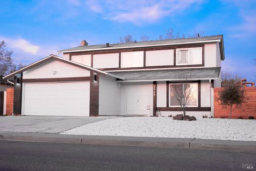 1210 Humphrey Dr, Suisun City, CA, 94585-1912 | Card Image