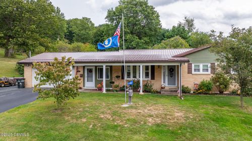 204 5th St, Catawissa, PA, 17820-1018 | Card Image