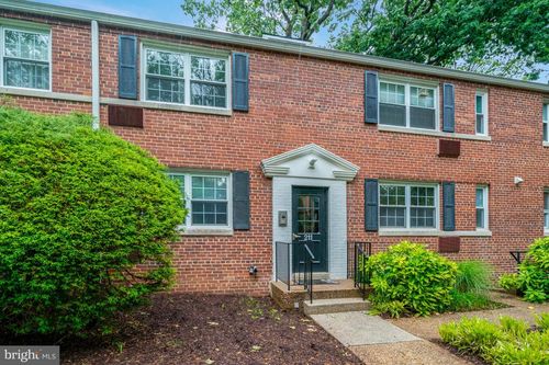 211-3-211 N Trenton St, ARLINGTON, VA, 22203-2955 | Card Image