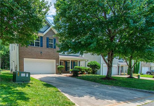 3821 Tonsley Pl, High Point, NC, 27265-9278 | Card Image