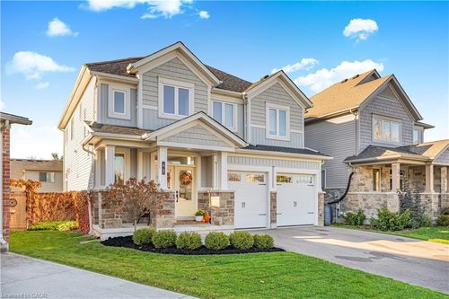 43 Zaduk Crt, Conestogo, ON, N0B1N0 | Card Image