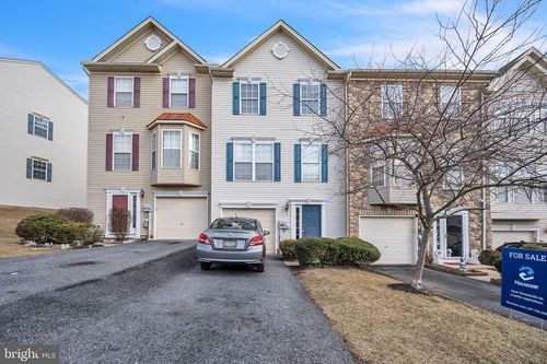 7548 Stephen Dr, HARRISBURG, PA, 17111-5060 | Card Image