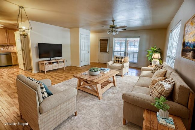 2080 Dead End Ln, Home with 2 bedrooms, 2 bathrooms and null parking in Ledbetter TX | Image 11