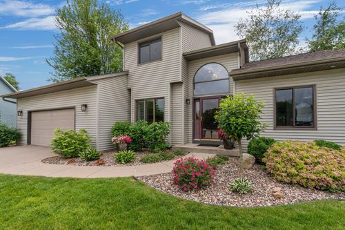 466 Lisa Court, Oregon, WI, 53575 | Card Image