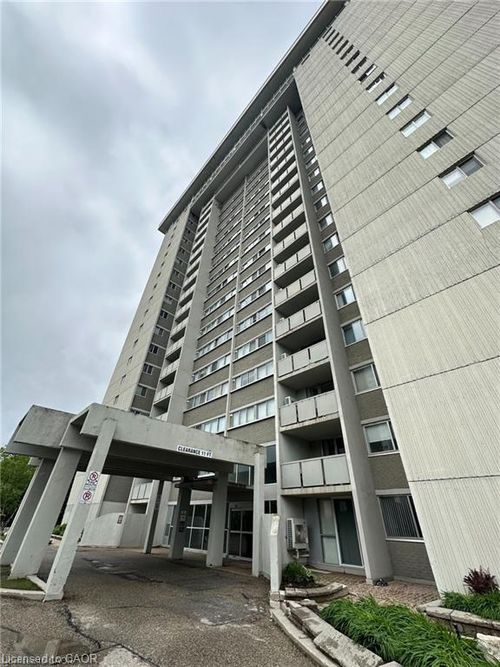 1005-375 King St N, Waterloo, ON, N2J4L6 | Card Image