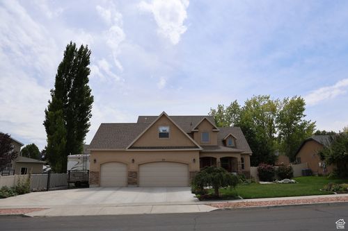 317 W Farmside Dr, Saratoga Springs, UT, 84045-4850 | Card Image