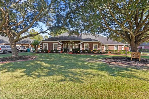 1100 Dawnwood, Orange, TX, 77632-8843 | Card Image