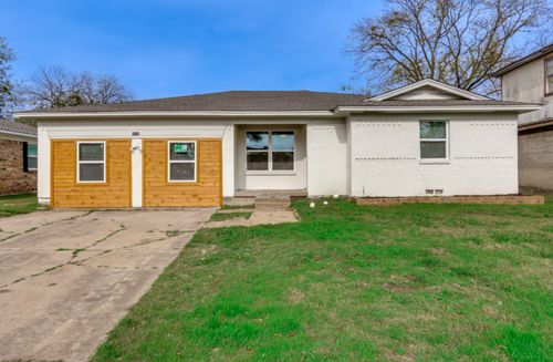 9535 Crestshire Dr, Dallas, TX, 75227-8131 | Card Image