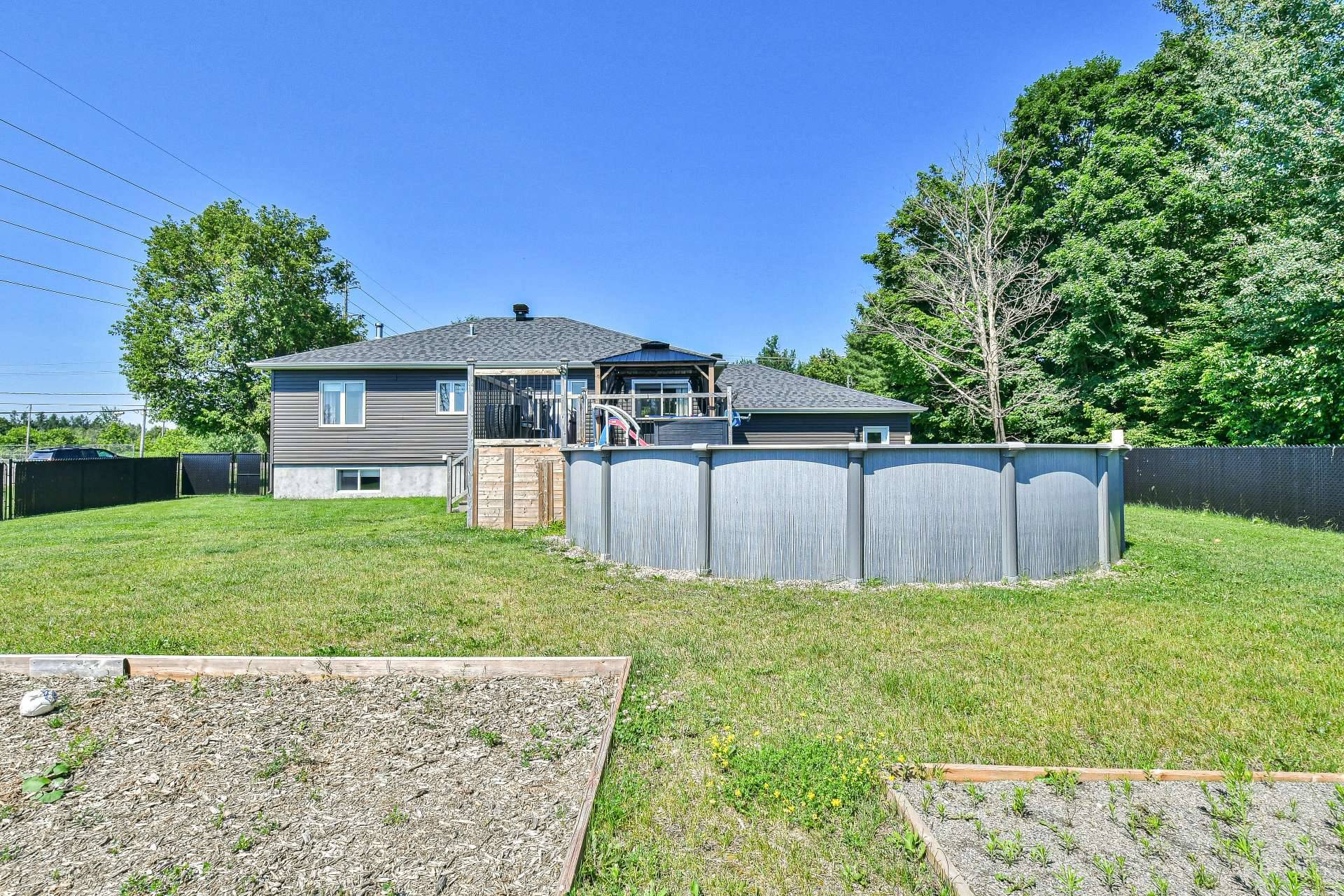 Commercial Sale in Saint-Jérôme 2