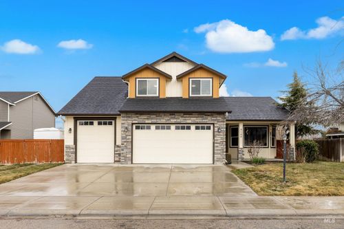 5150 W Mcmurtrey St, Meridian, ID, 83646-3261 | Card Image