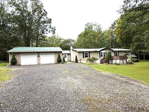227 Green Briar Rd, Stoystown, PA, 15563-8363 | Card Image