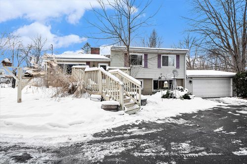 100 Burt Ave, Jackson, MI, 49201-8634 | Card Image